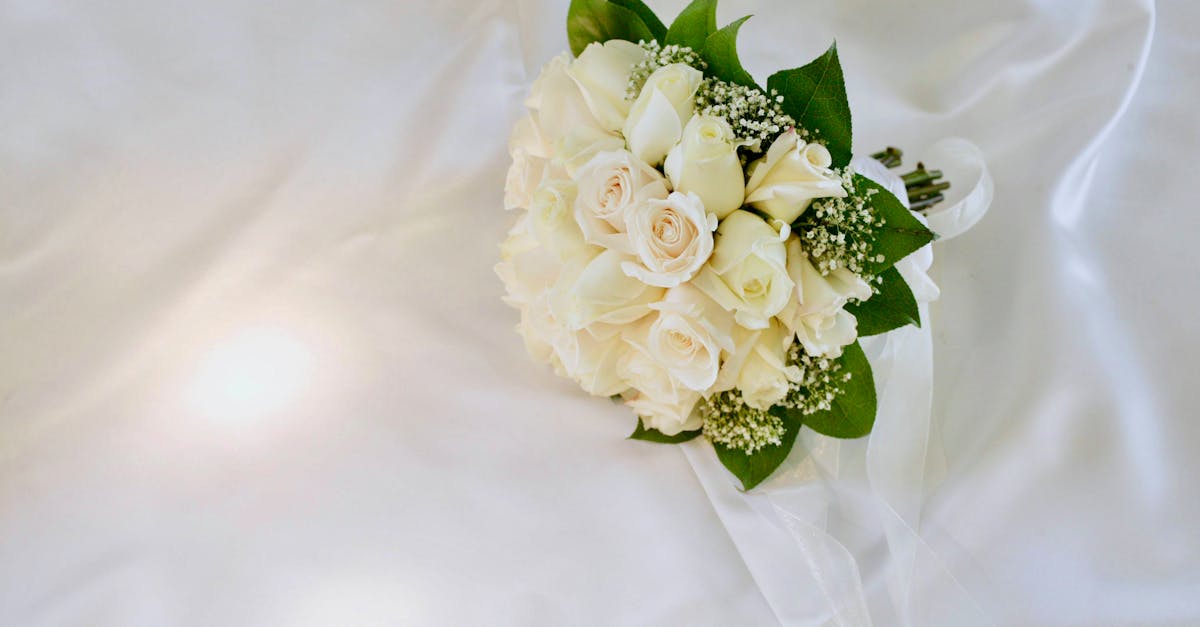 Flower Crown Styles Inspired by Nature from the Gold Coast