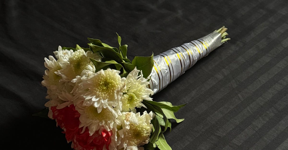 Incorporating Native Flowers into Gold Coast Flower Crowns