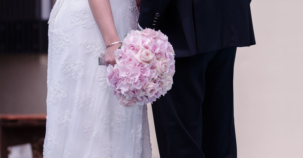 Luxurious Bridal Bouquets Featuring Native Australian Flowers