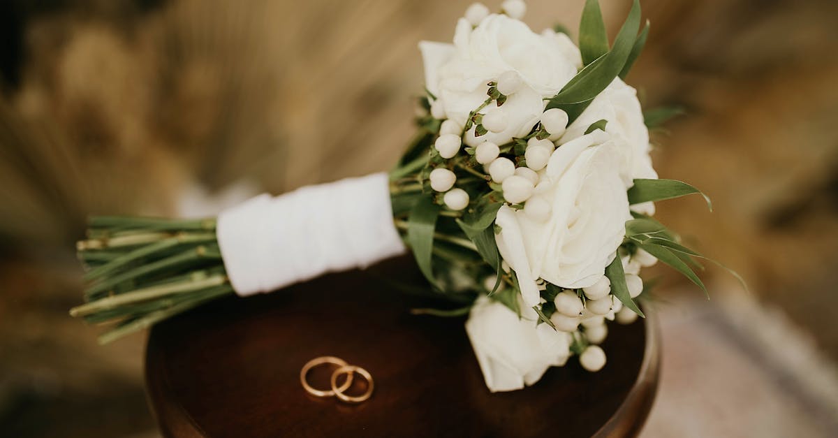 Romantic Centrepieces Featuring Native Gold Coast Foliage