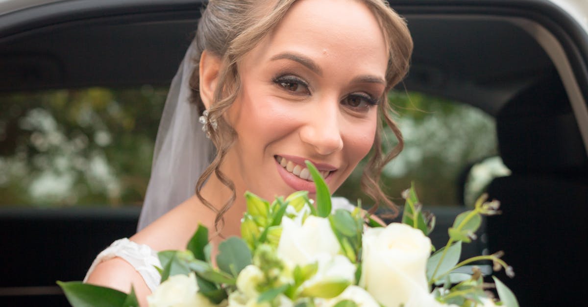 Setting the Mood: Floral Arch Design Ideas for Gold Coast Weddings