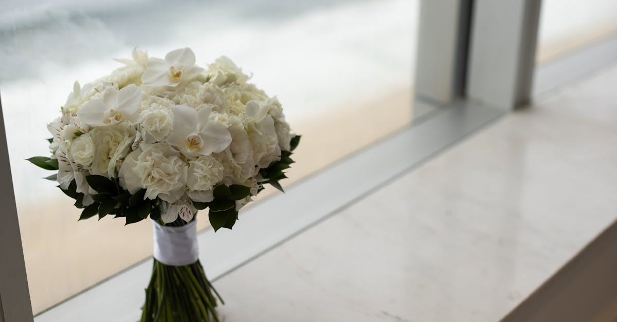 Sustainable Boutonnieres: Eco-Friendly Options for Weddings